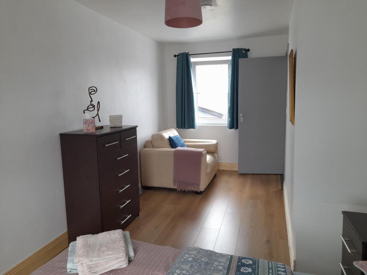 Central Town Apartment 웩스퍼드 외부 사진