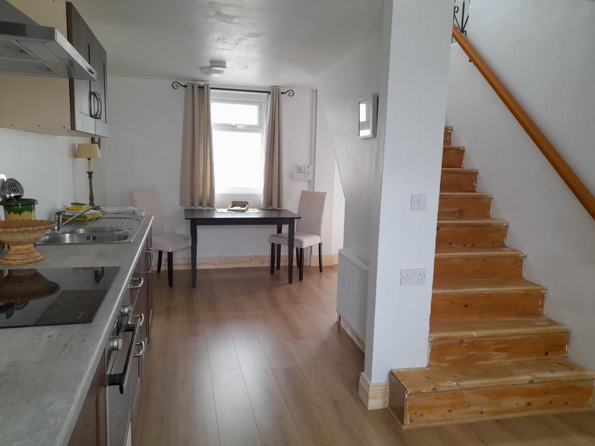 Central Town Apartment 웩스퍼드 외부 사진